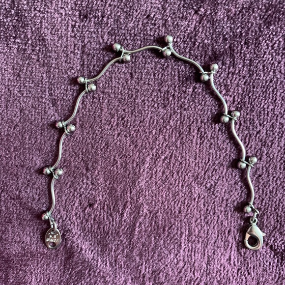 Avon Bracelet - Picture 4 of 6